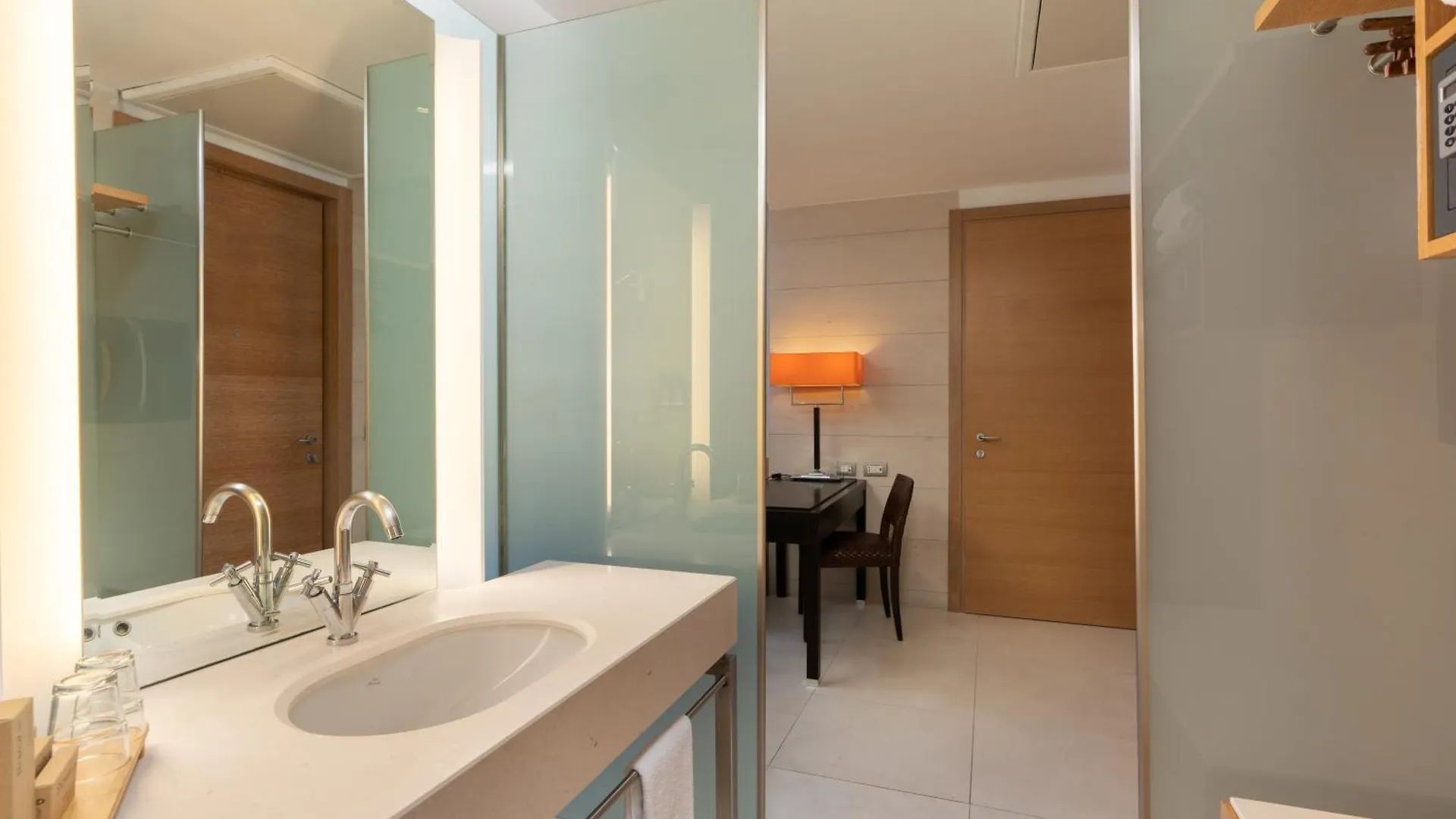 Precise House Mantegna Roma Hotel