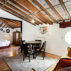 Frattina Apartament