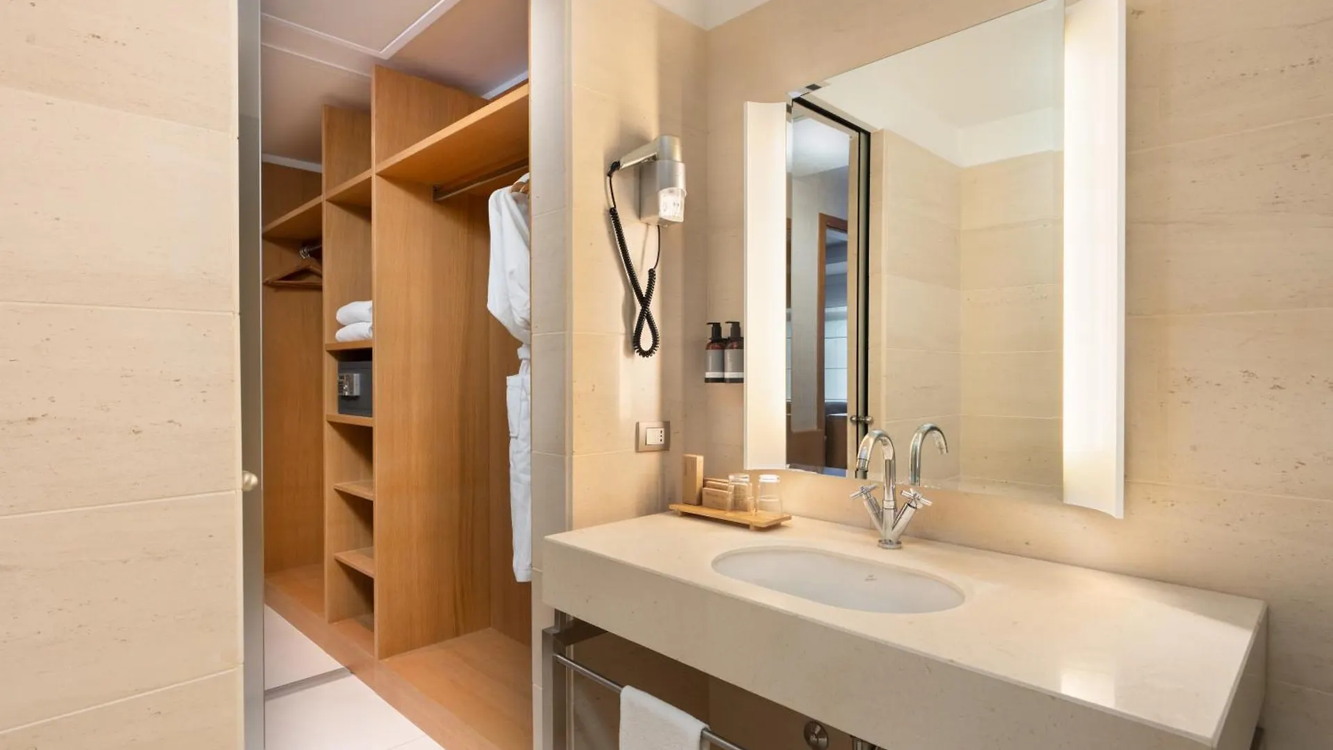 Hotel Barceló Aran Mantegna Roma
